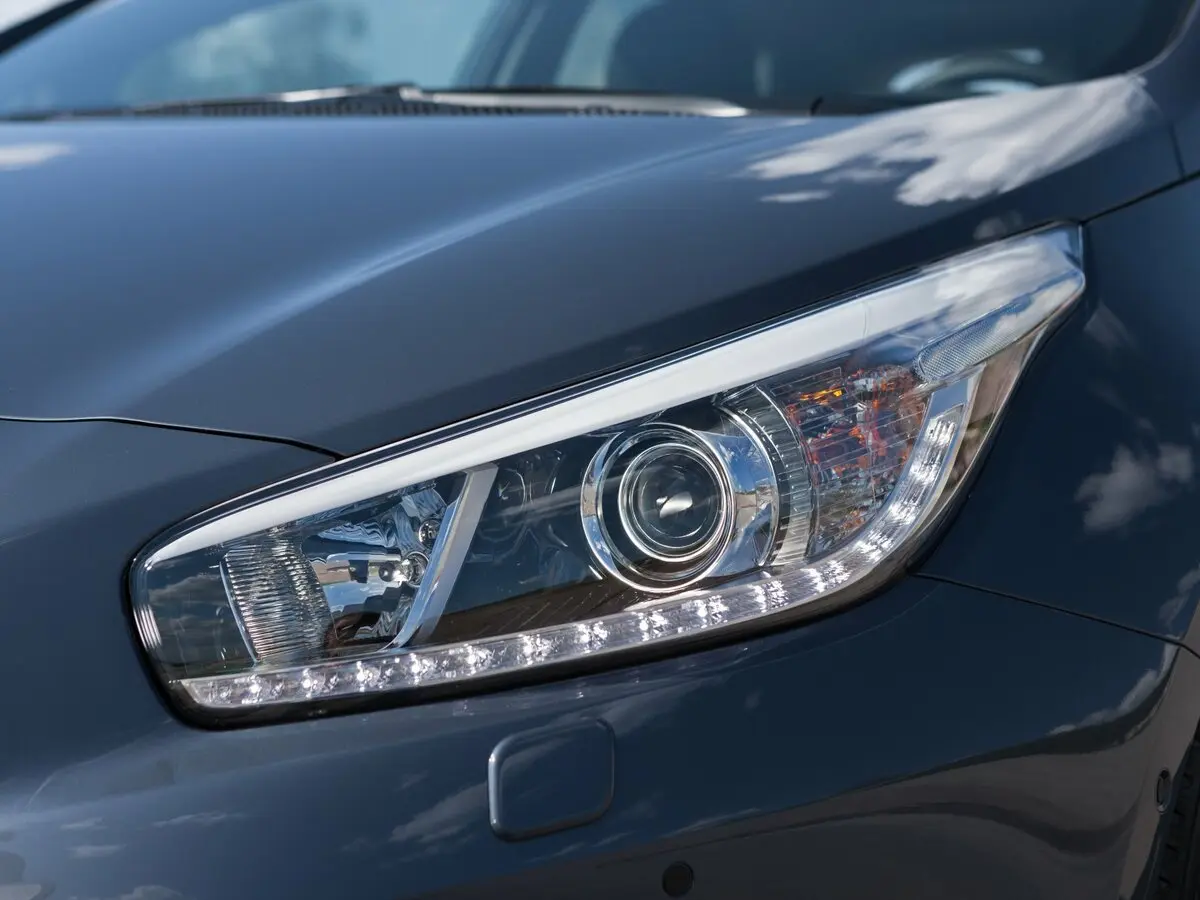 Kia Ceed II Хэтчбек 5 дв. — photo 12