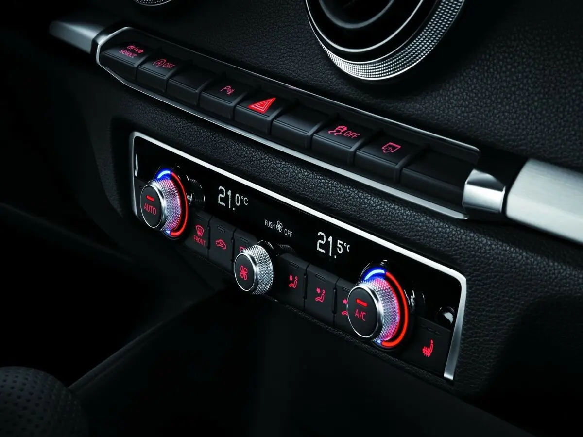 Audi A3 III (8V) Хэтчбек 3 дв. — сүрөт 18