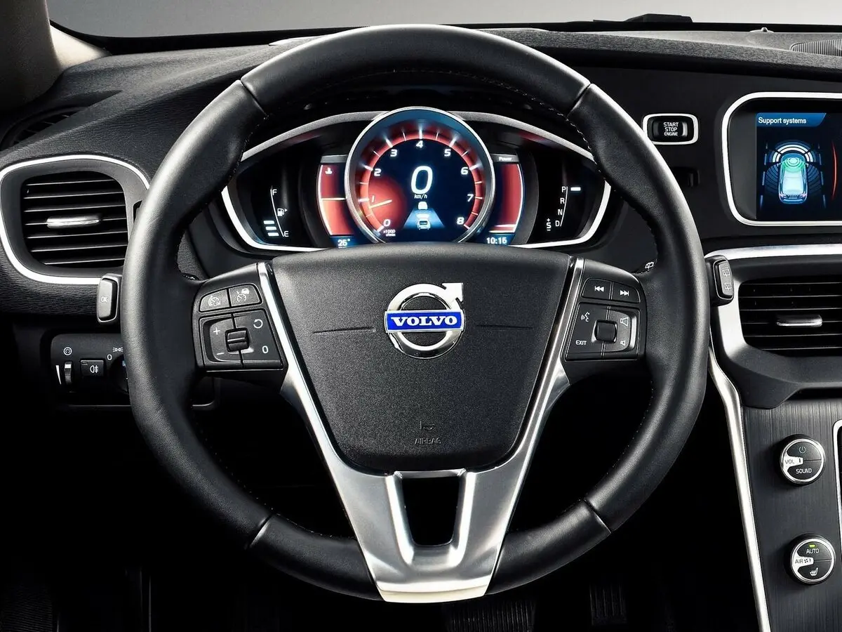 Volvo V40 II Хэтчбек 5 дв. — сүрөт 10