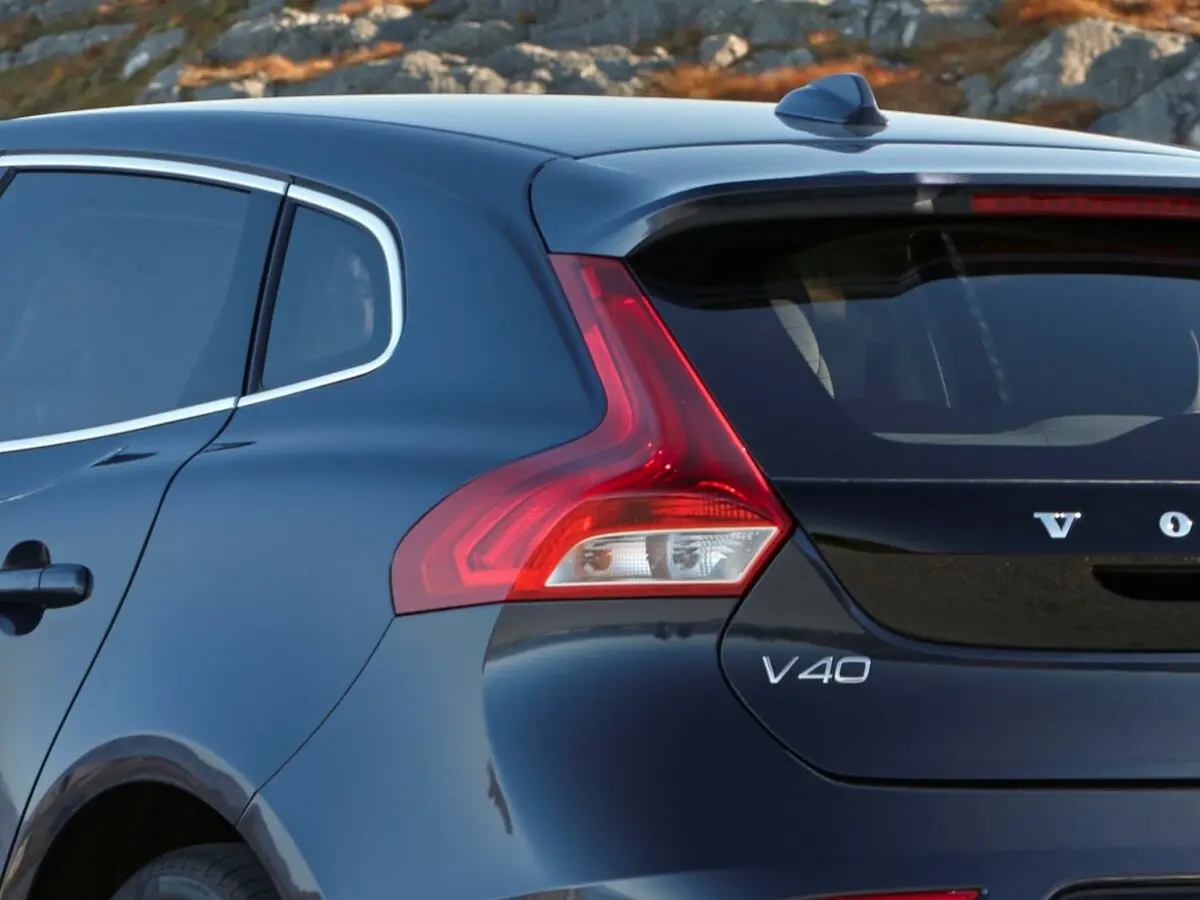 Volvo V40 II Хэтчбек 5 дв. — сүрөт 18