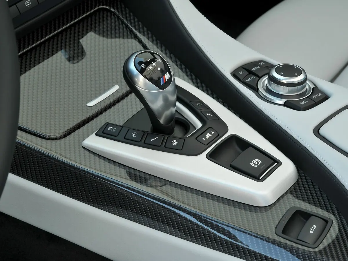 BMW M6 III (F06/F13/F12) Кабриолет — сүрөт 12