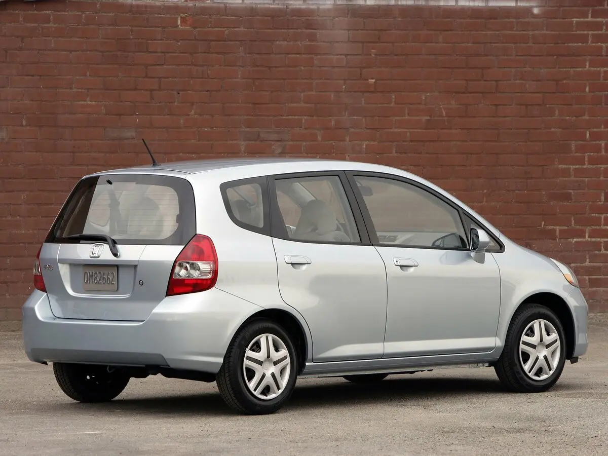 Honda Fit I Хэтчбек 5 дв. — фото 5
