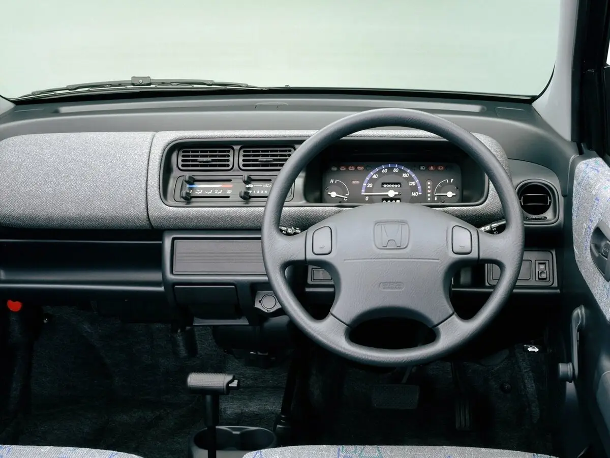 Honda Life II Хэтчбек 5 дв. — photo 3
