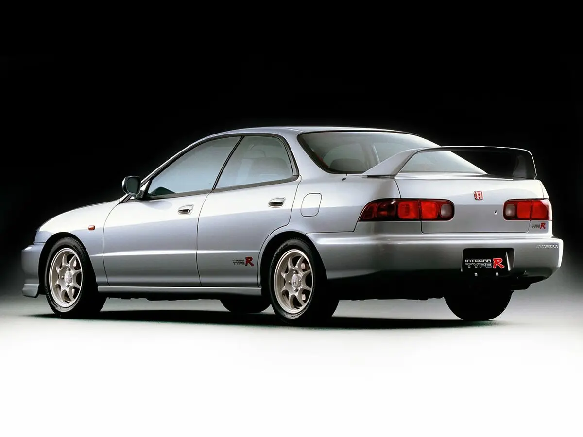 Honda Integra III Рестайлинг Седан — photo 2