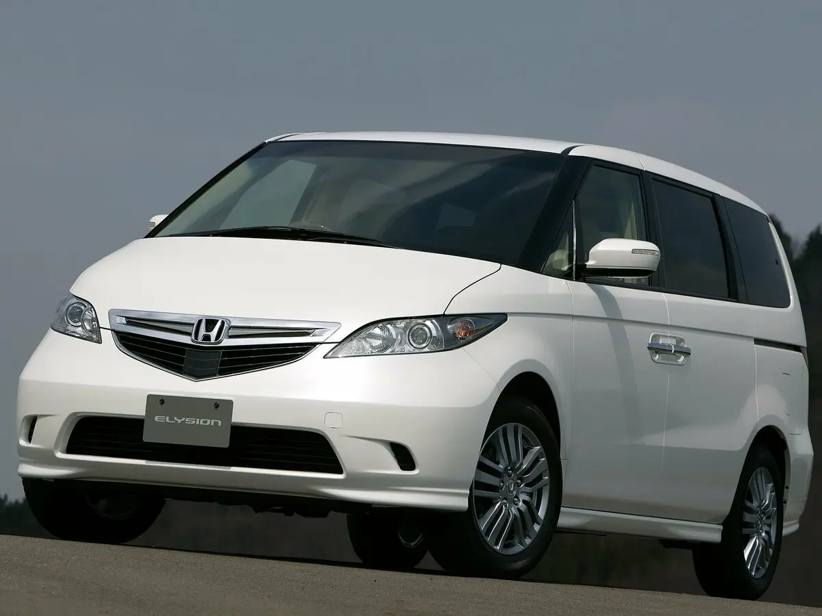 Honda Elysion I Минивэн — фото 2