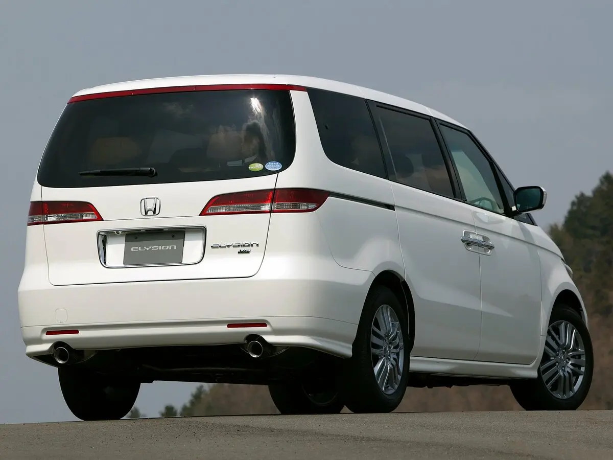 Honda Elysion I Минивэн — фото 6