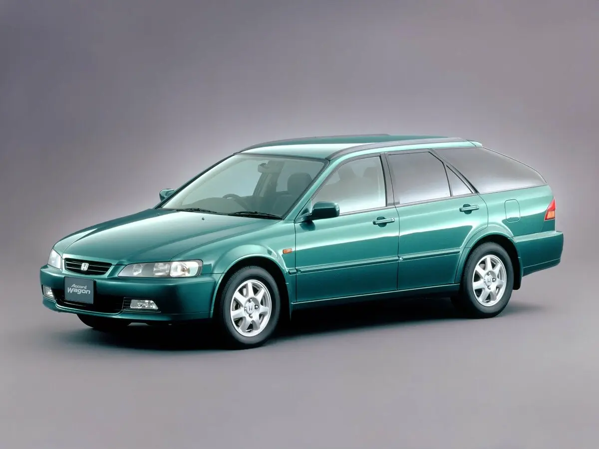 Honda Accord VI Универсал 5 дв.