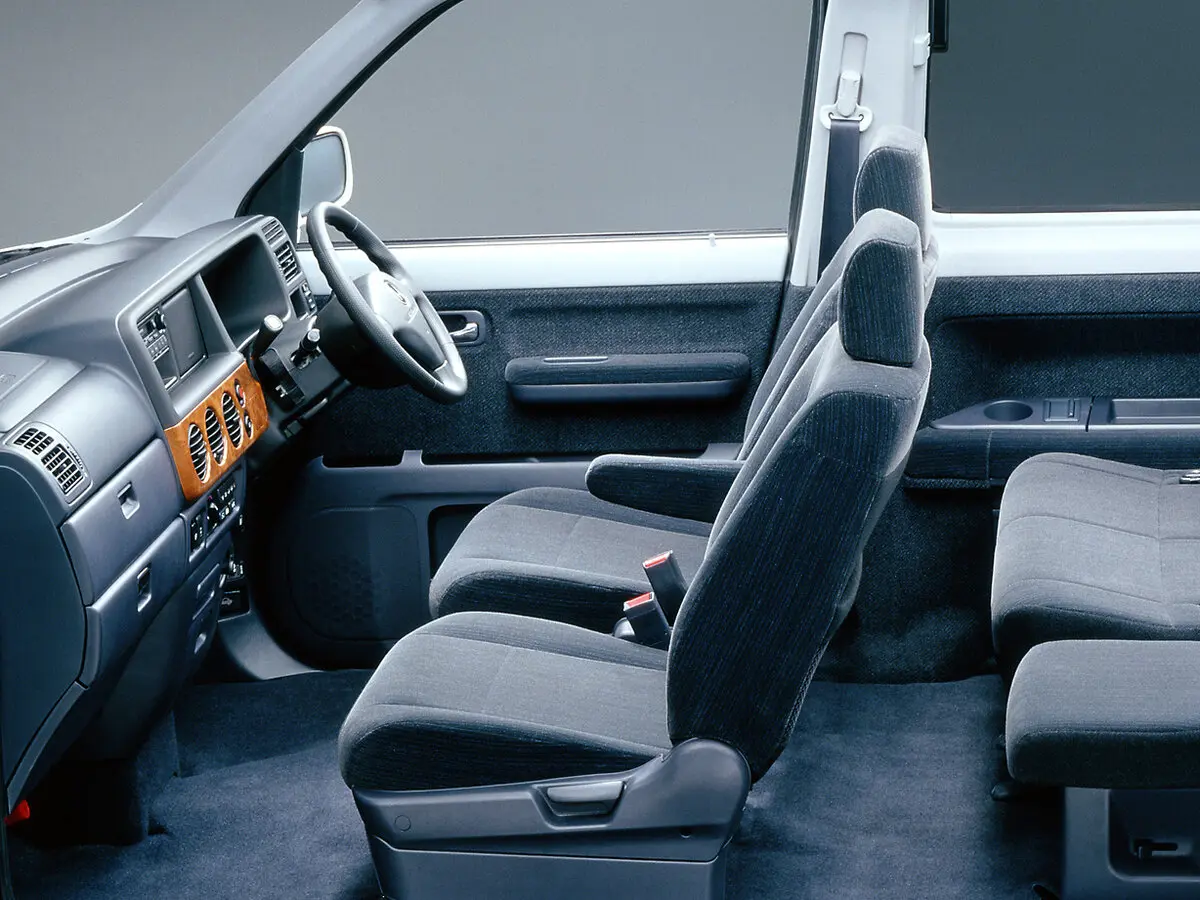 Honda Stepwgn I Минивэн — фото 5