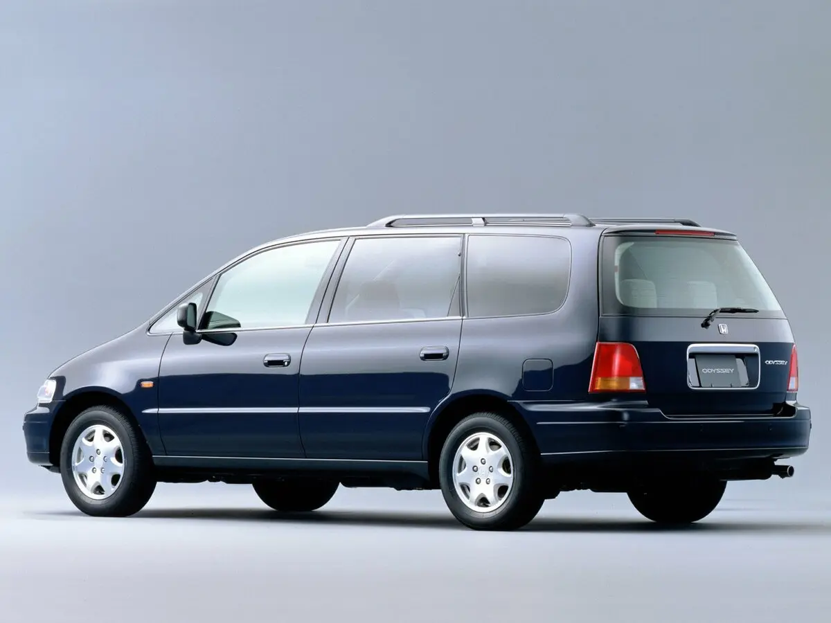 Honda Odyssey I Компактвэн — фото 3