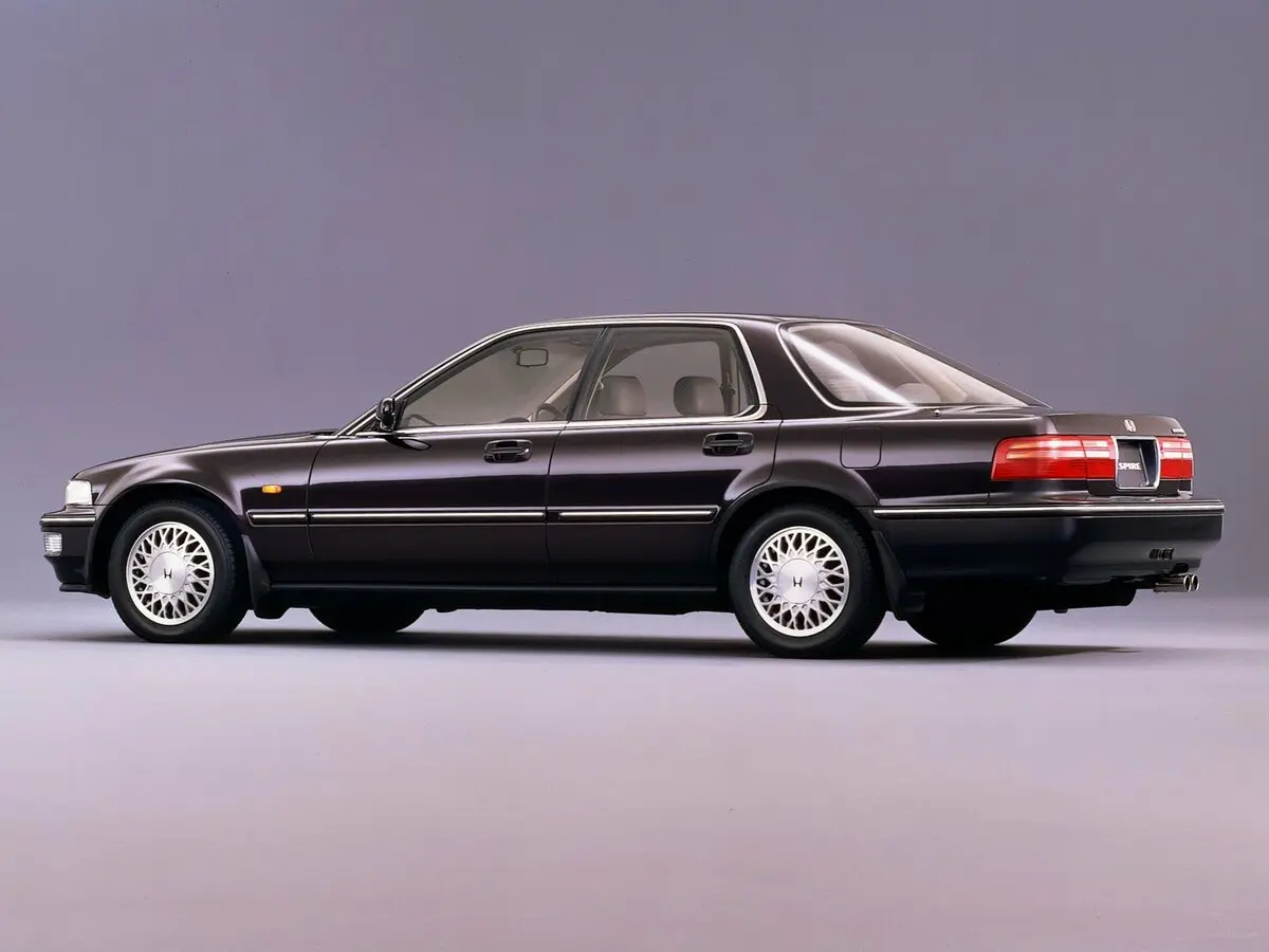 Honda Inspire I Рестайлинг Седан — фото 2