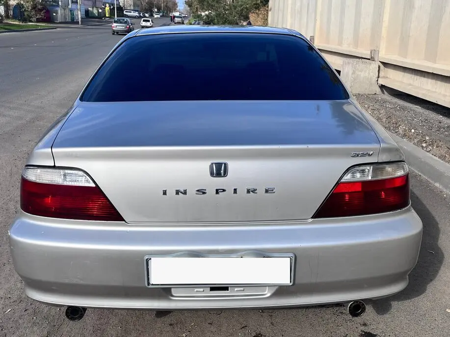 Honda Inspire III Рестайлинг Седан — фото 4