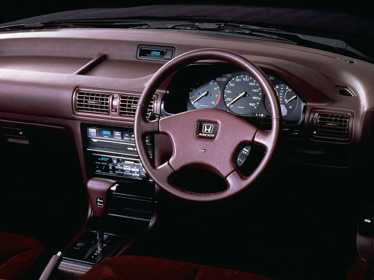 Honda Ascot I (CB) Седан — сүрөт 3
