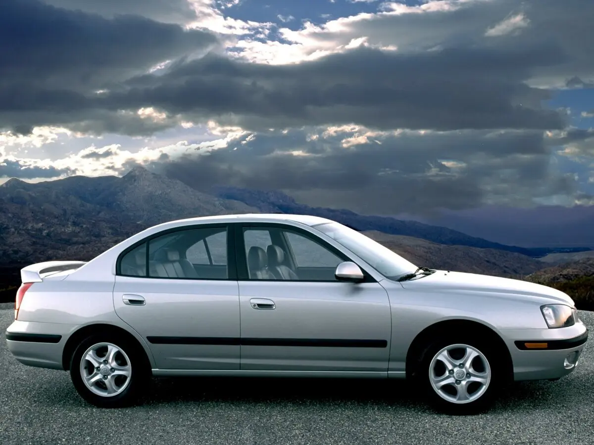 Hyundai Elantra III (XD) Седан — сүрөт 2