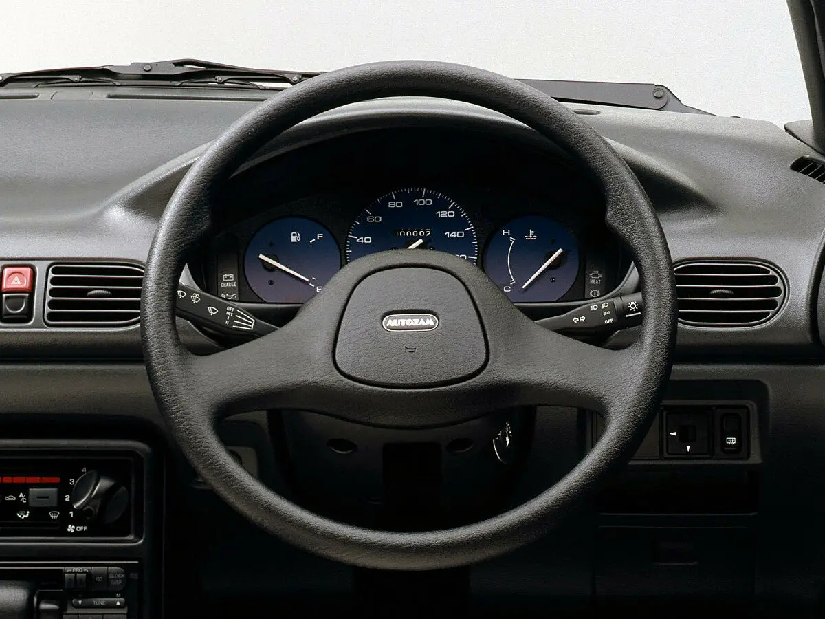 Mazda Revue 1990 – 1998 Седан — photo 5