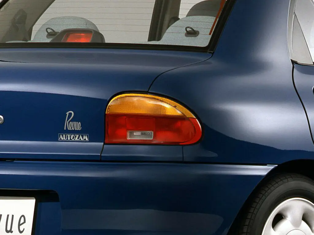 Mazda Revue 1990 – 1998 Седан — photo 7