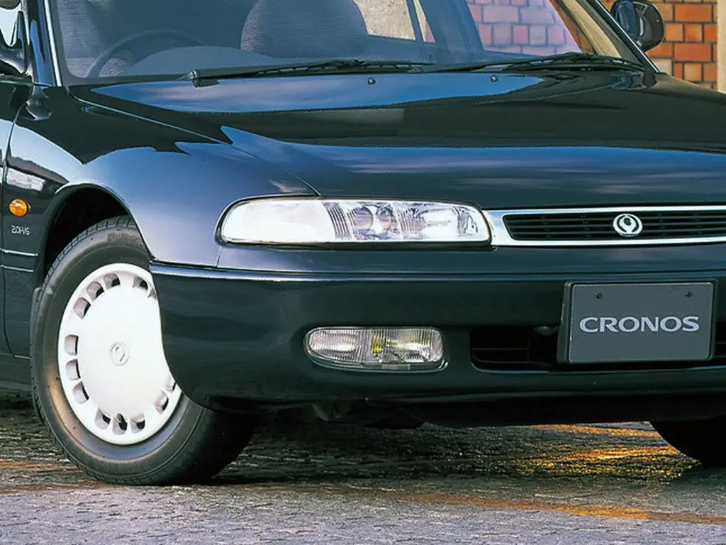 Mazda Cronos 1991 – 1995 Седан — сүрөт 5