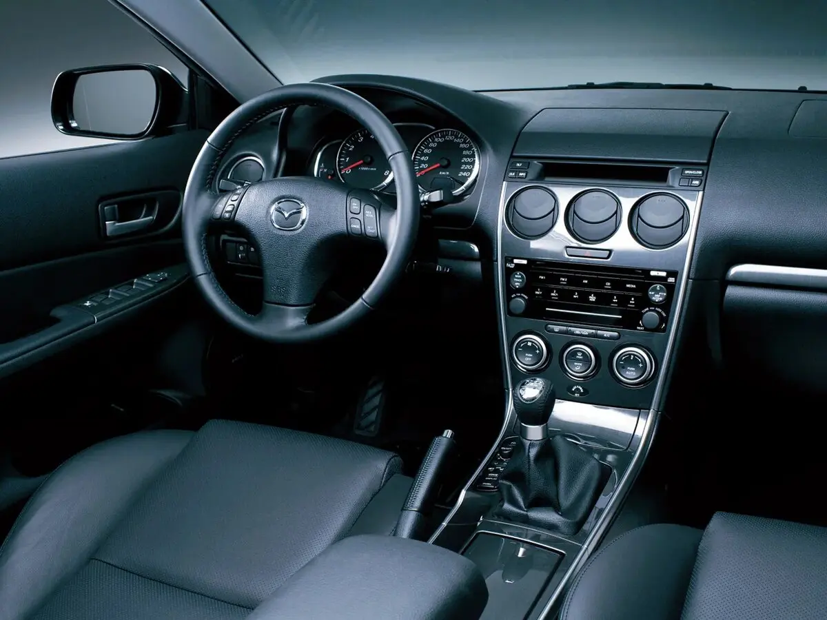 Mazda Atenza I Универсал 5 дв. — сүрөт 4