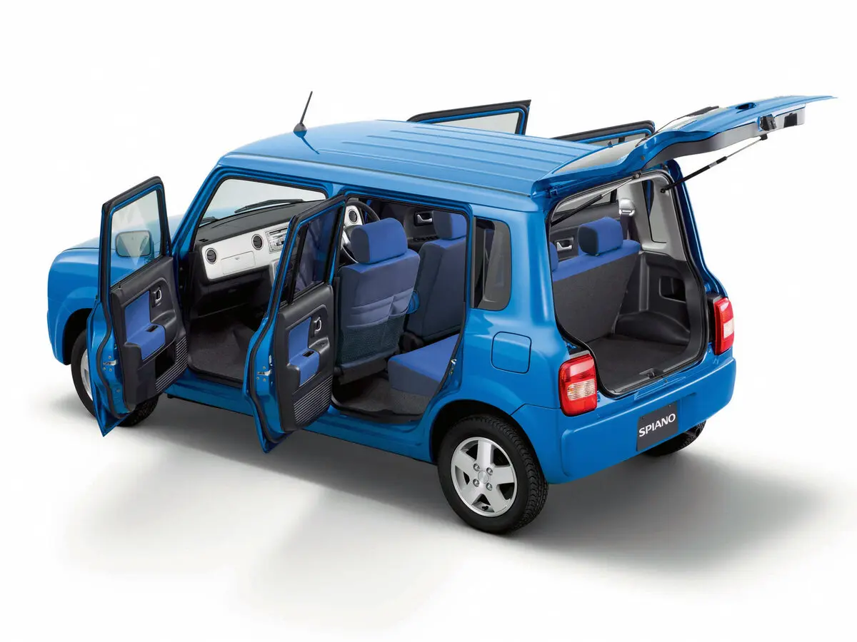 Mazda Spiano 2002 – 2008 Хэтчбек 5 дв. — 照片 6