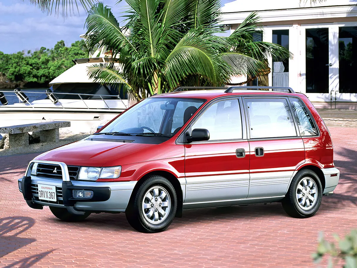 Mitsubishi RVR I Компактвэн