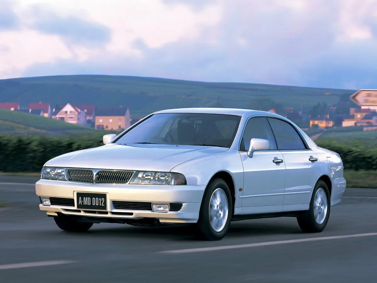 Mitsubishi Diamante II Седан