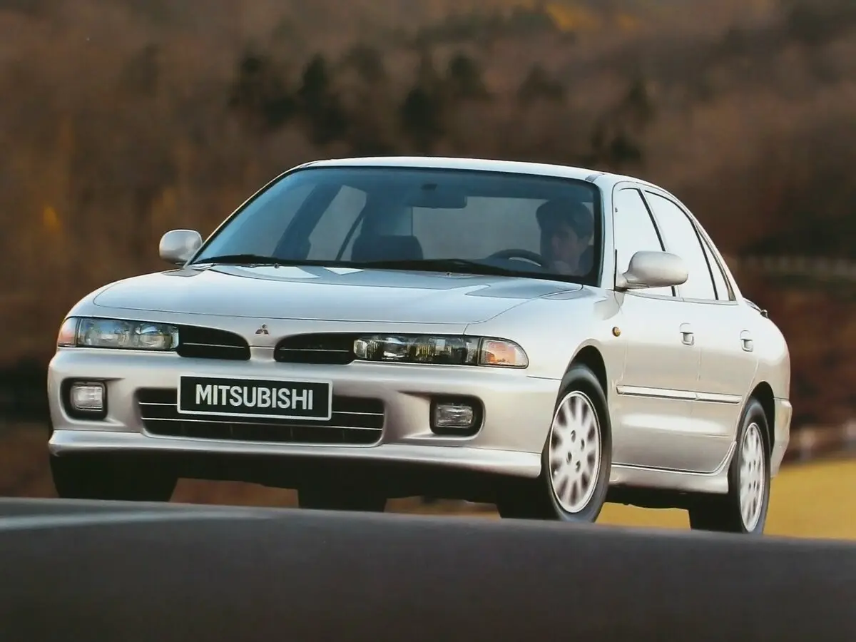 Mitsubishi Galant VII Седан — сүрөт 3