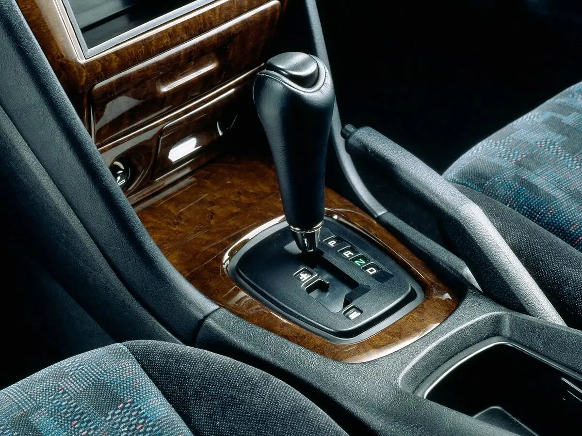 Mitsubishi Legnum 1996 – 2002 Универсал 5 дв. — сүрөт 8