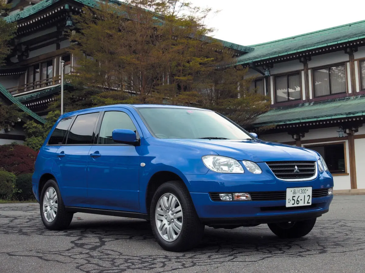 Mitsubishi Airtrek I