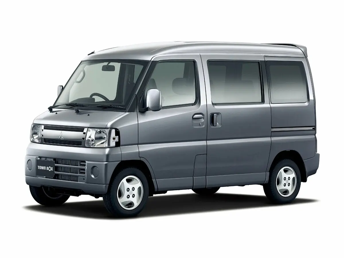 Mitsubishi Town Box I Микровэн