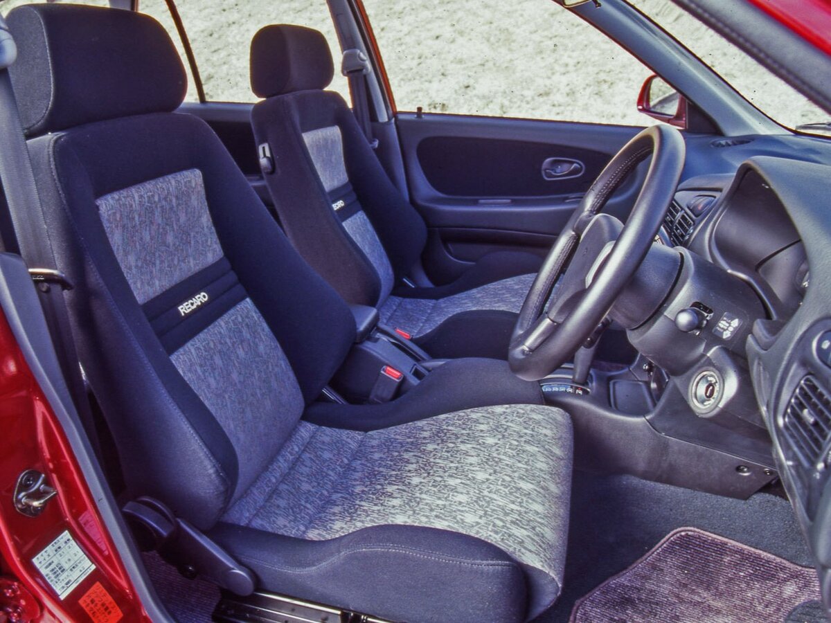 Mitsubishi Libero I Универсал 5 дв. — фото 6