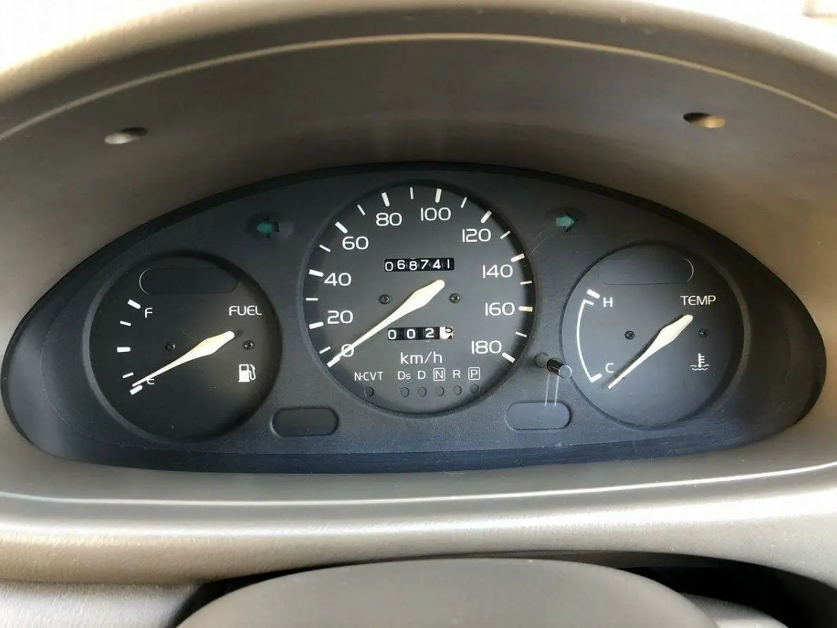Mitsuoka Viewt I (K11) Седан — 照片 7
