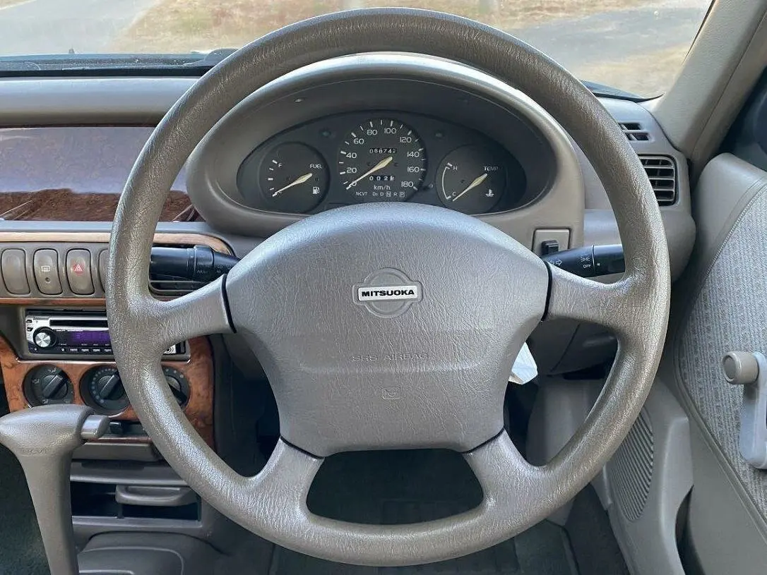 Mitsuoka Viewt I (K11) Седан — 照片 8