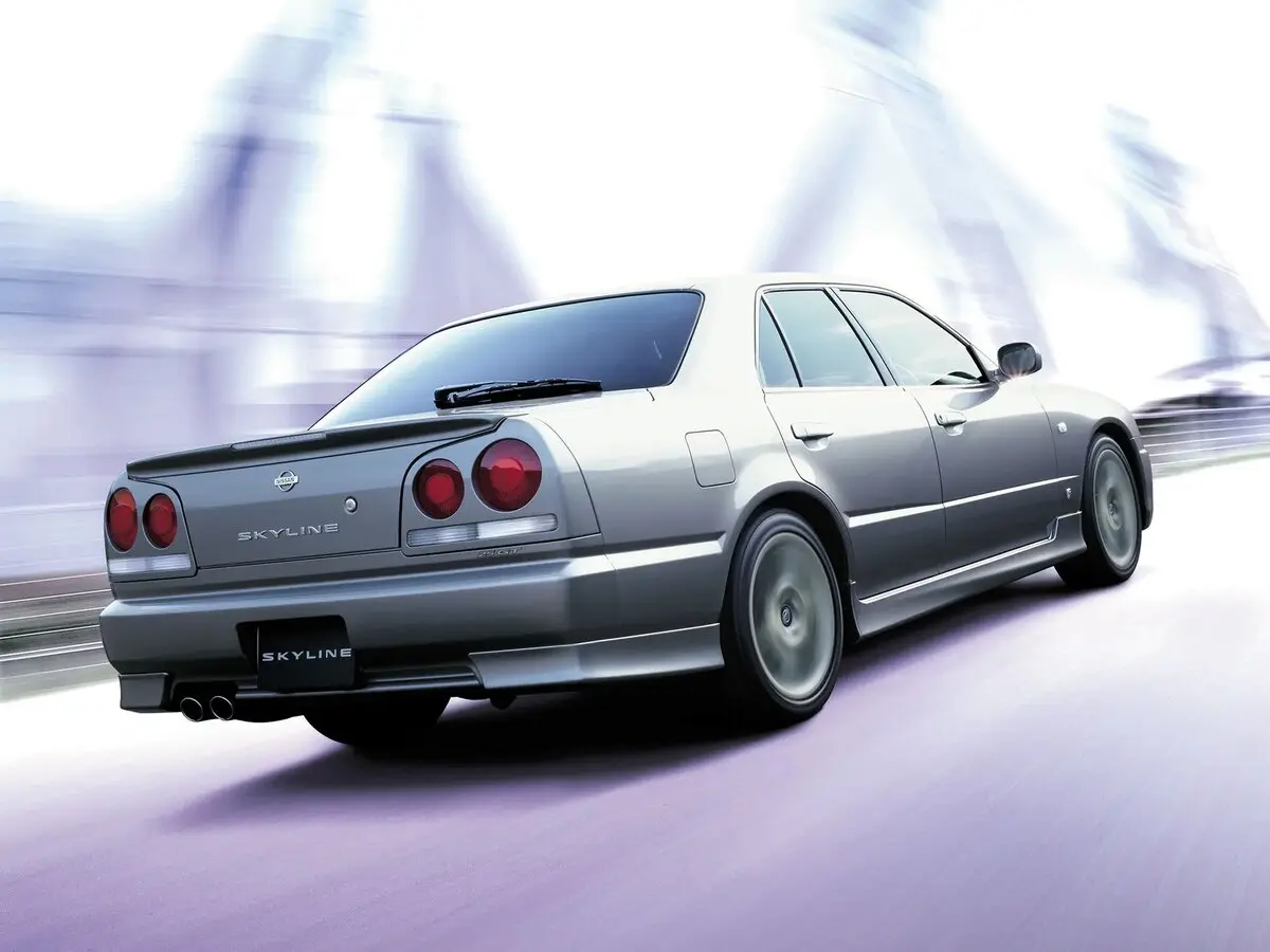 Nissan Skyline X (R34) Седан — 照片 3
