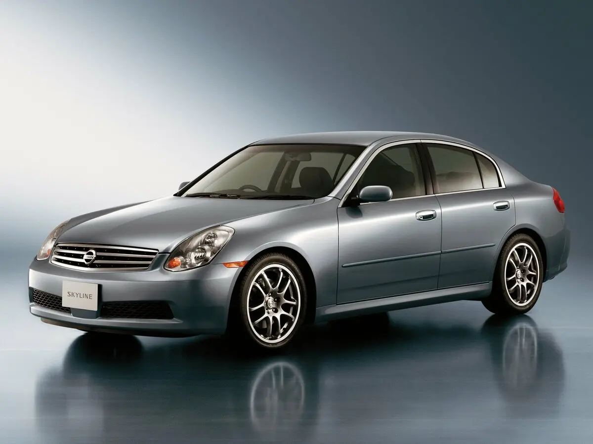 Nissan Skyline XI (V35) Седан