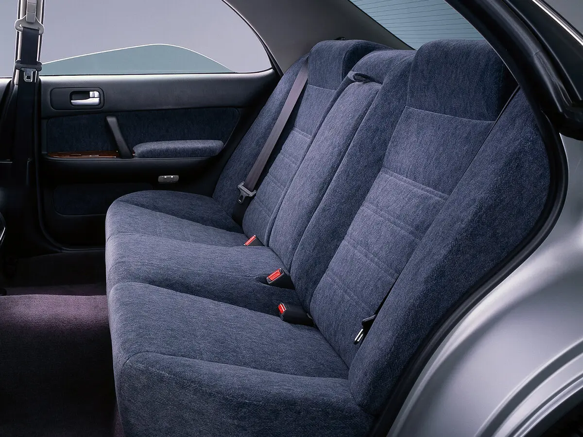 Nissan Cedric IX (Y33) Седан — сүрөт 8