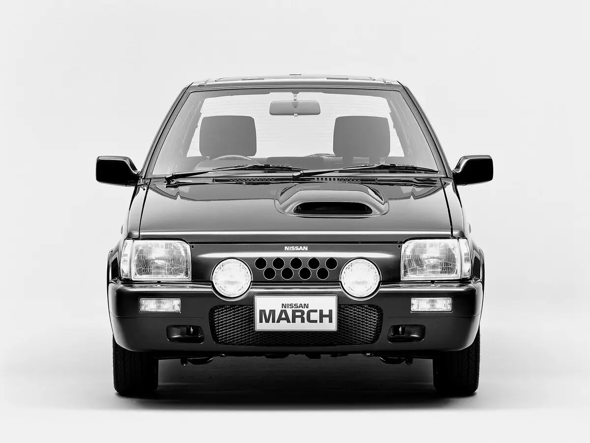 Nissan March I (K10) Хэтчбек 3 дв. — фото 3