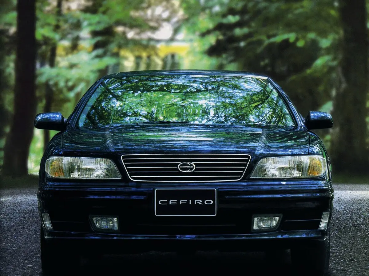 Nissan Cefiro II (A32) Седан — фото 3