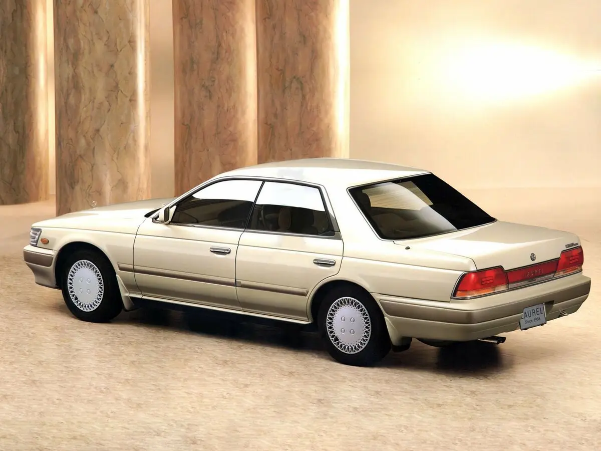 Nissan Laurel VI (C33) Седан — сүрөт 2