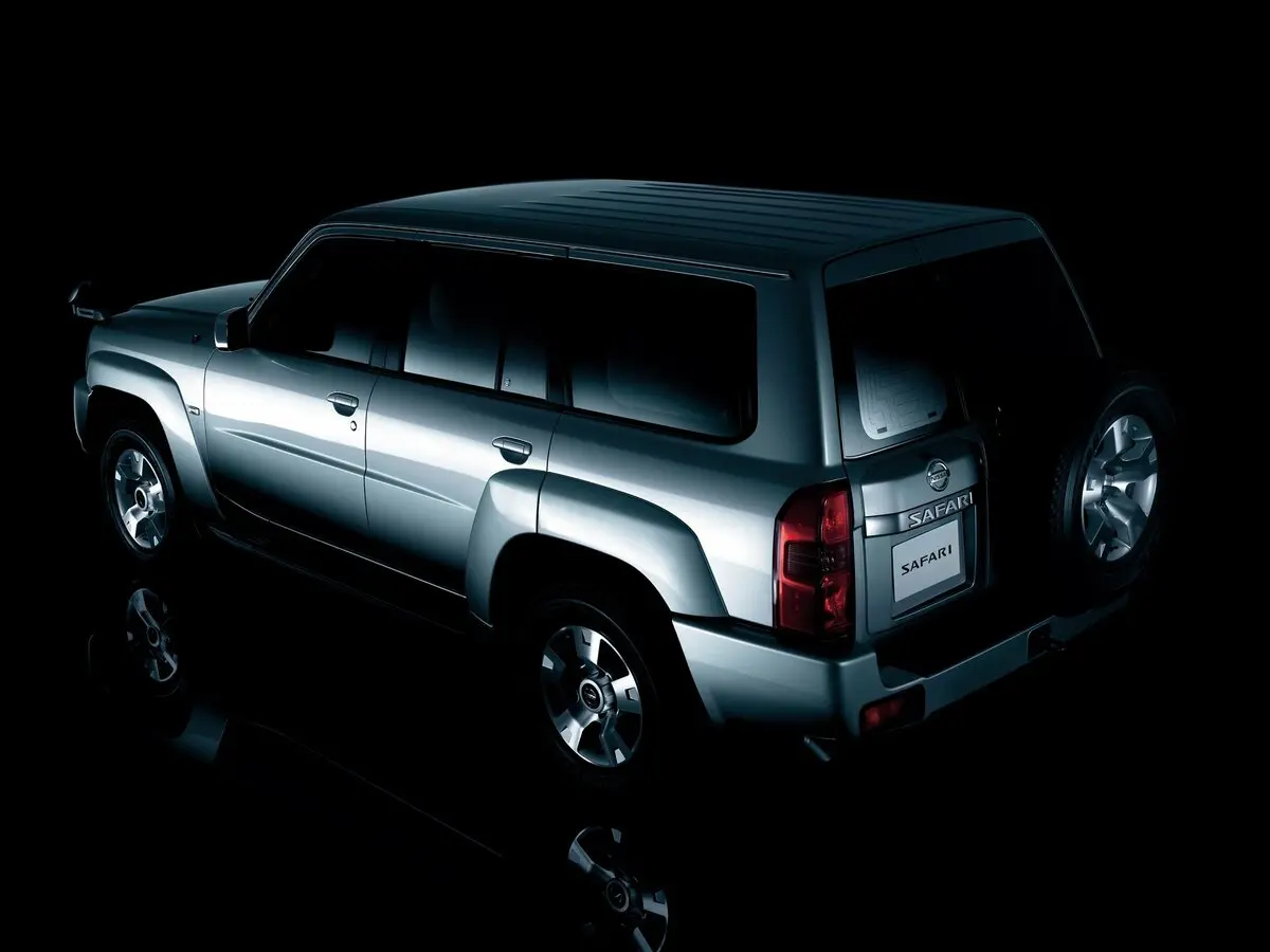 Nissan Safari V (Y61) Внедорожник 5 дв. — сүрөт 5