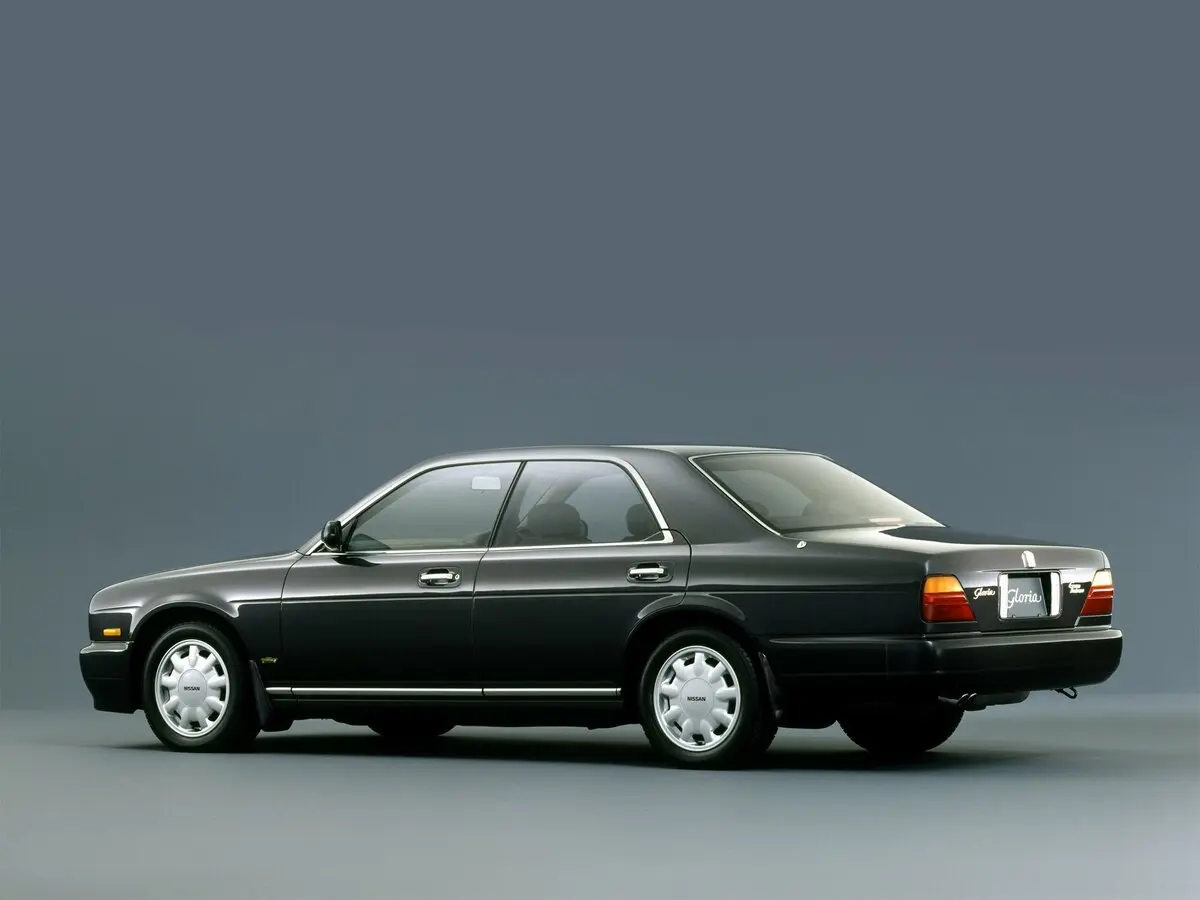 Nissan Gloria IX (Y32) Седан — сүрөт 3