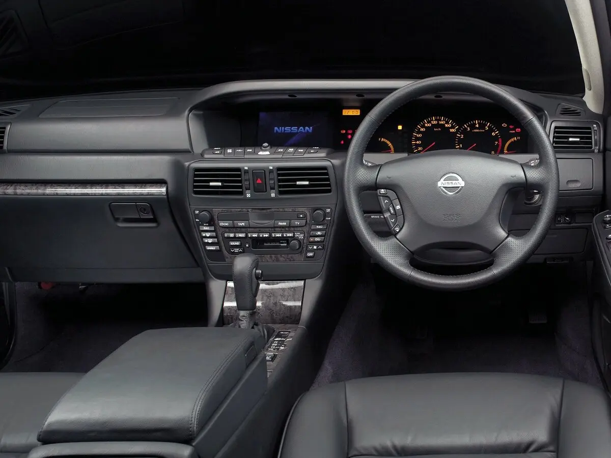 Nissan Gloria XI (Y34) Седан — сүрөт 5