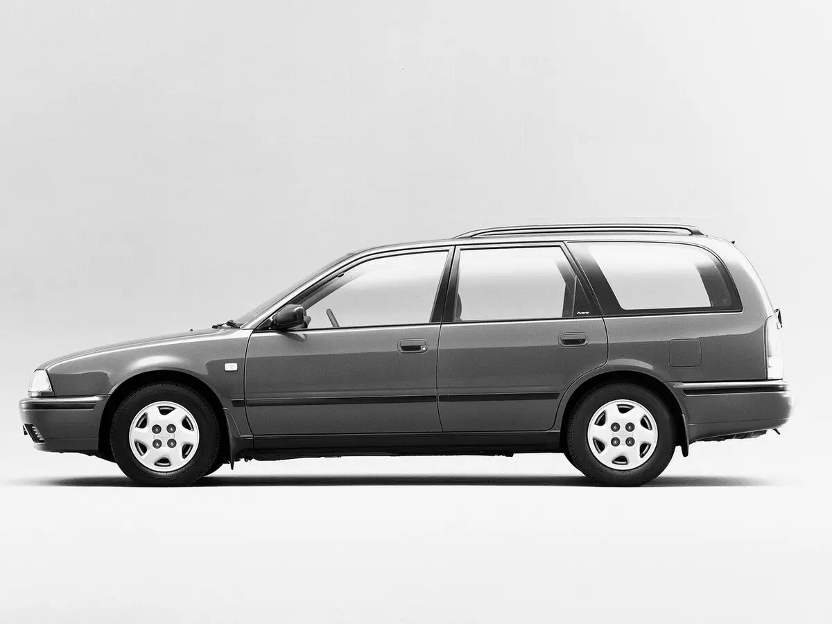 Nissan Avenir I (W10) Универсал 5 дв. — сүрөт 2