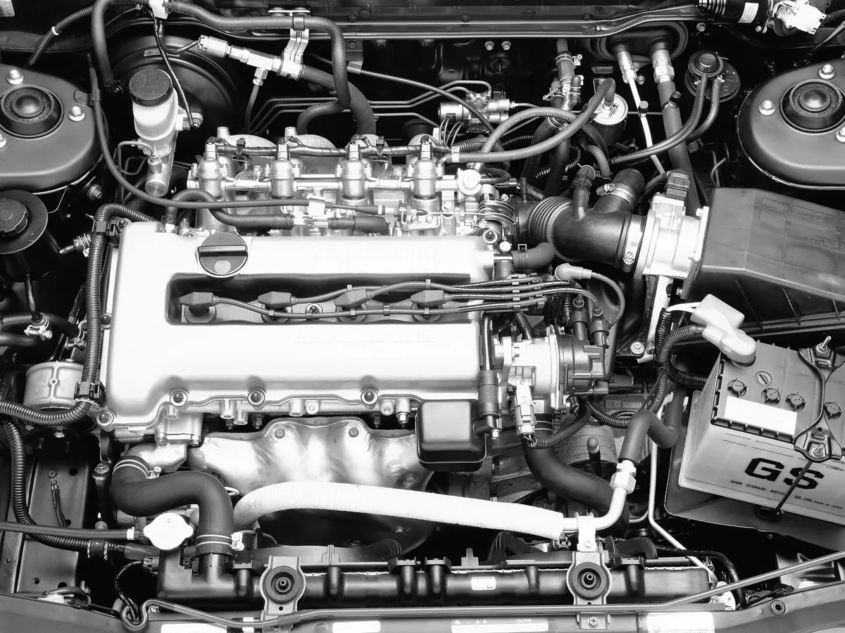 Nissan Avenir I (W10) Универсал 5 дв. — сүрөт 7