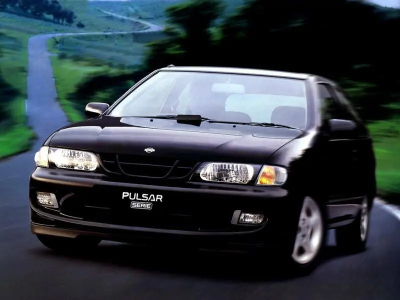Nissan Pulsar V (N15) Хэтчбек 3 дв. — photo 3