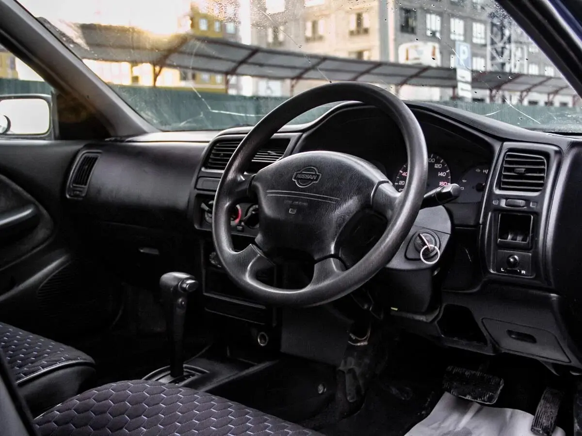 Nissan Pulsar V (N15) Хэтчбек 3 дв. — photo 8