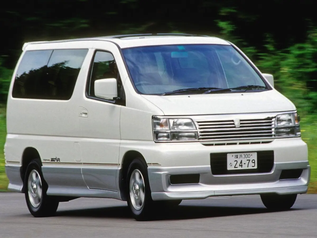 Nissan Elgrand I (E50) Минивэн Caravan Elgrand — сүрөт 2