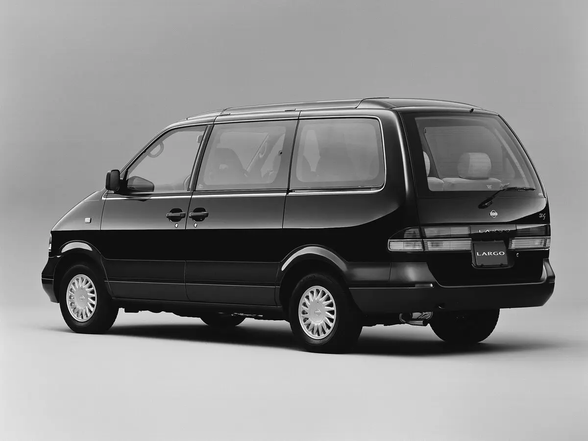 Nissan Largo III (W30) Минивэн — сүрөт 4