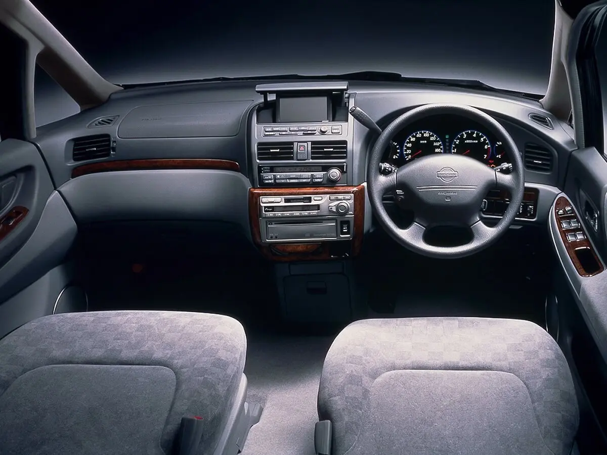 Nissan Presage I Минивэн — сүрөт 4