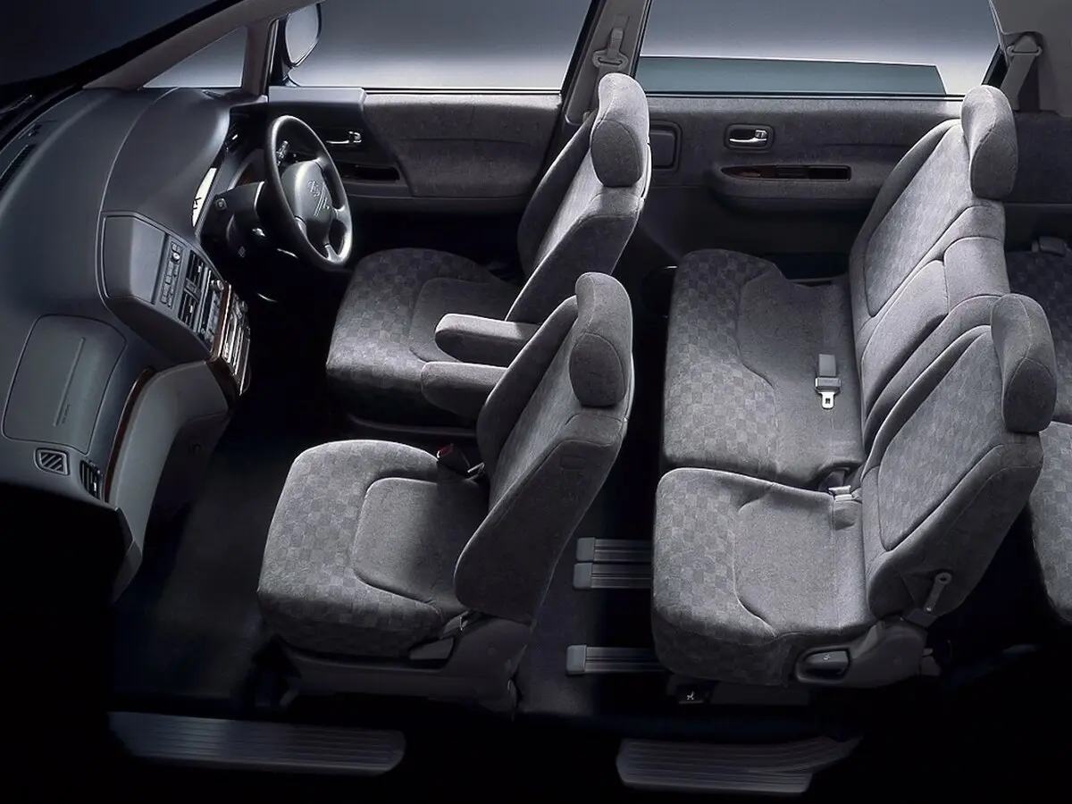 Nissan Presage I Минивэн — сүрөт 5