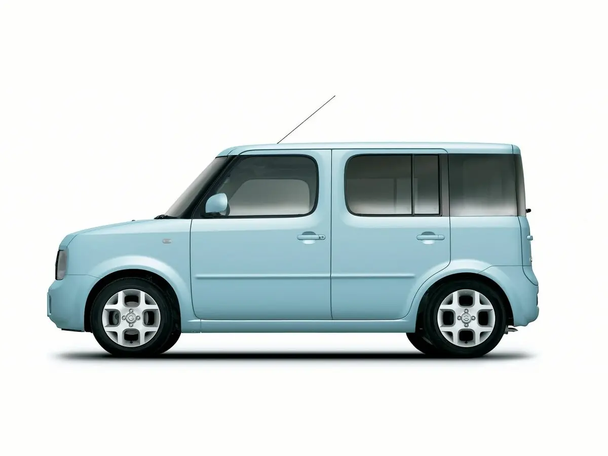 Nissan Cube II (Z11) Компактвэн — сүрөт 2