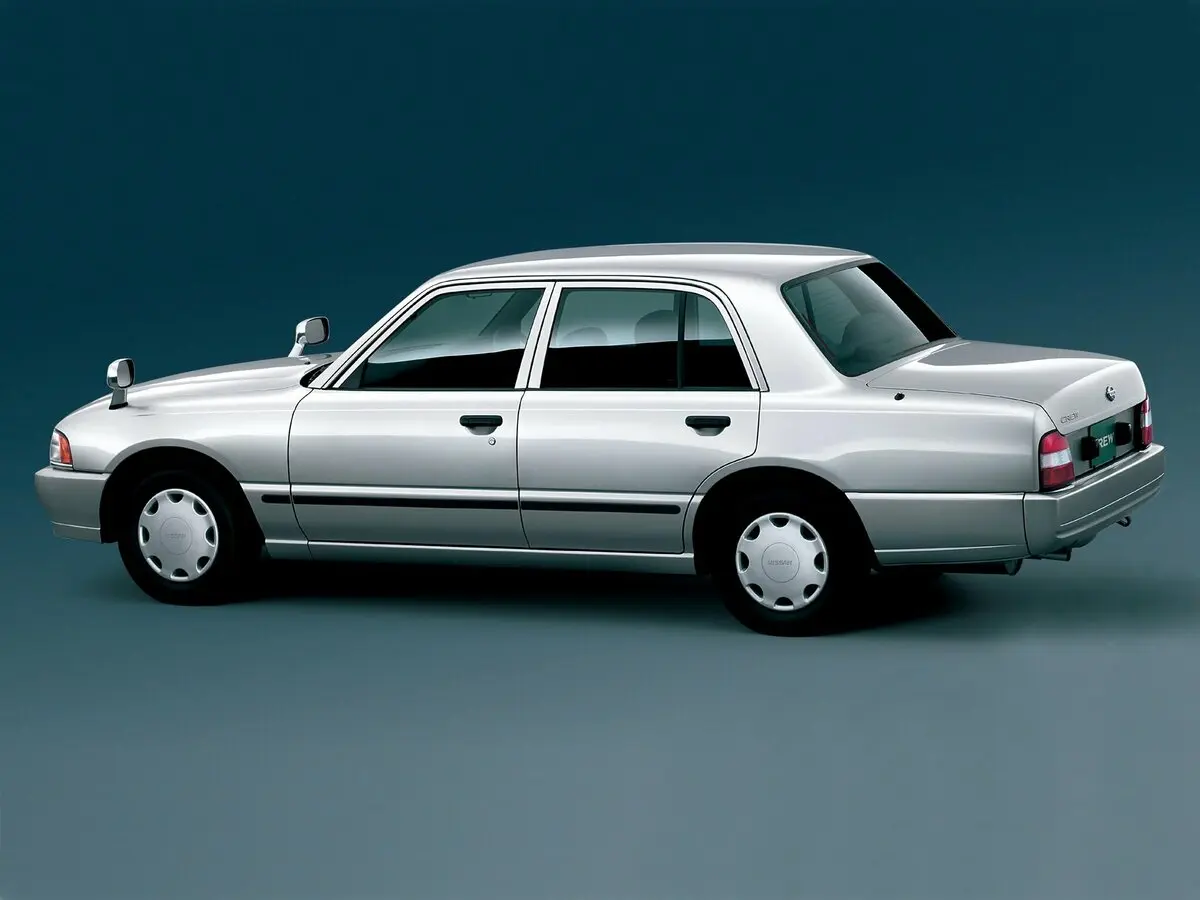 Nissan Crew 1993 – 2009 Седан — сүрөт 2